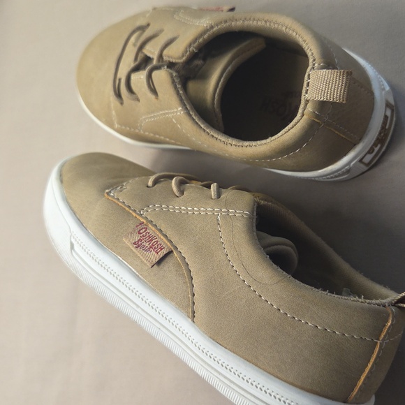 Spider-Man Kids Shoes - Red and Black And Tan Oshkosh Pull On - Picture 7 of 8